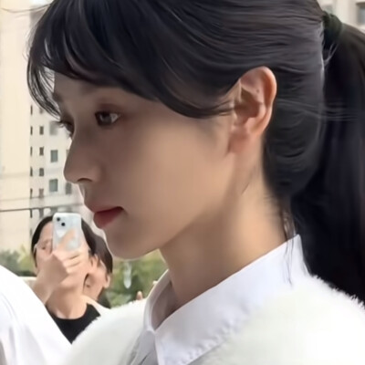 我还记得第一面见到你我心是怎样波动