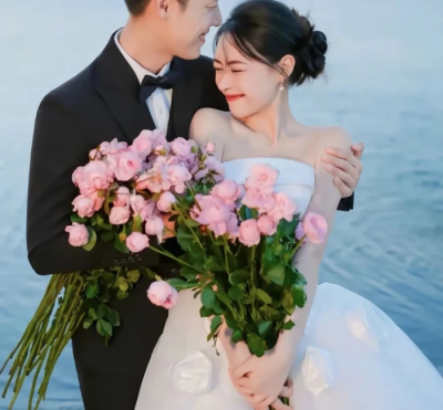 月亮不够圆我都生气，你却和我讲道理