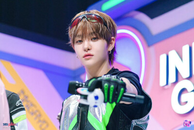 人气歌谣MC 朴志焄