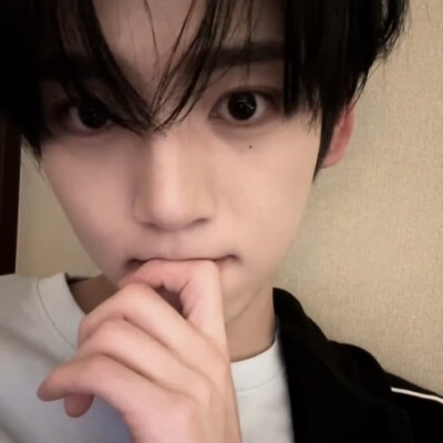 你反抗的样子很可爱