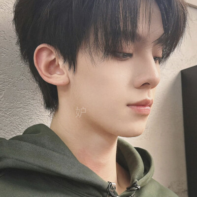 任世间多少四季轮回