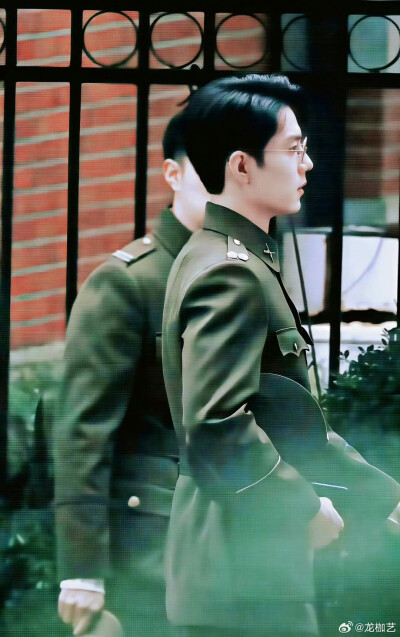 谍报上不封顶｜肖战