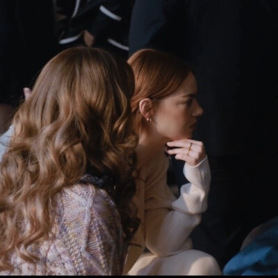 Lisa & Emma Stone