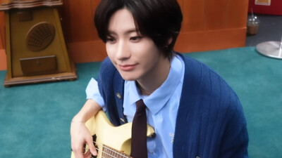 李灿荣 橙光素材