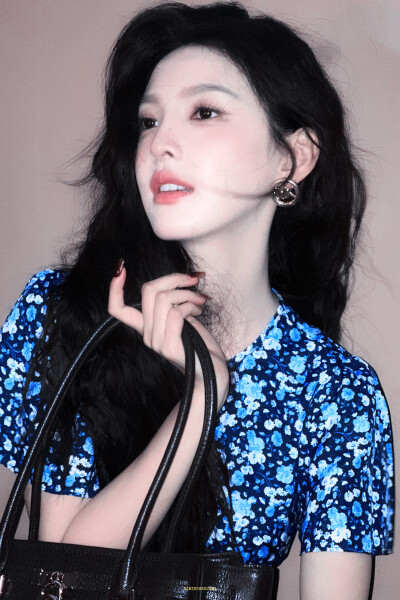 为你阻挡了下一次洪水✘章若楠