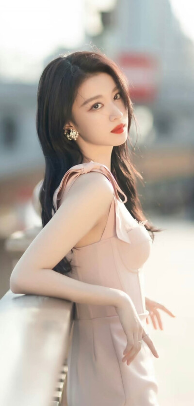 美女
