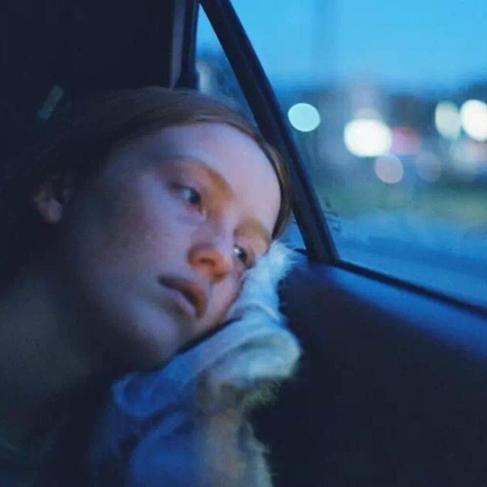 女生头像/背景图/封面