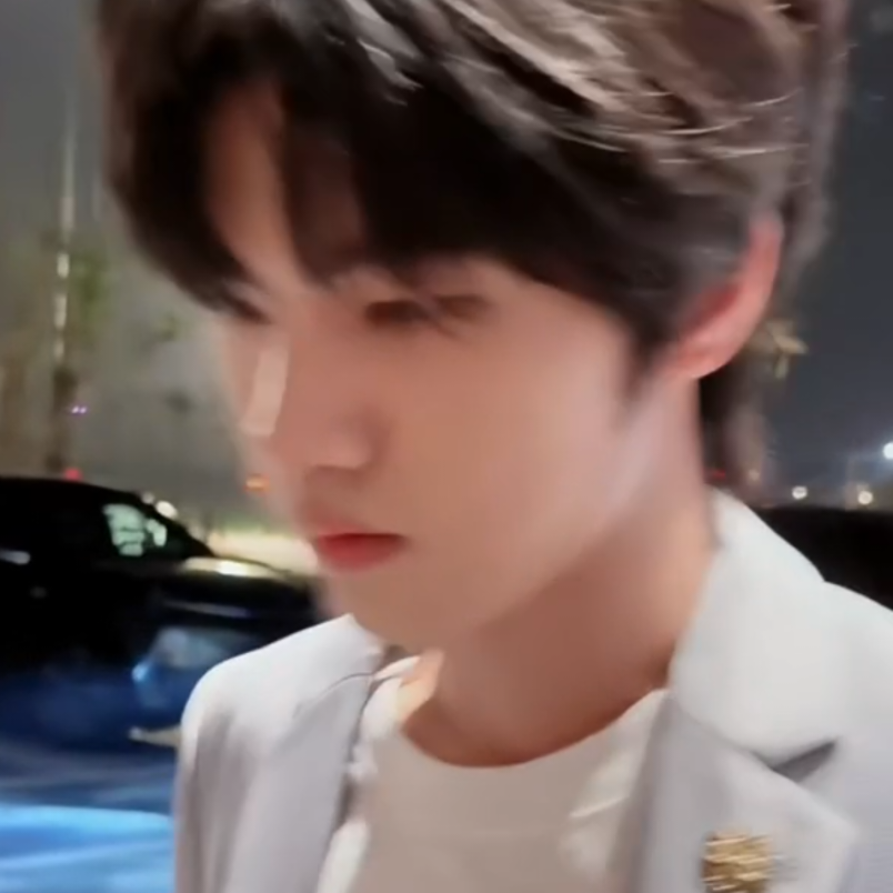 你看你又用意气做事