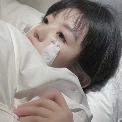 风薇薇吹你的脸好美