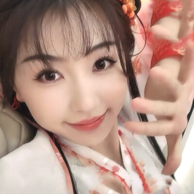 凌霄花的凌，两个妙不可言的妙