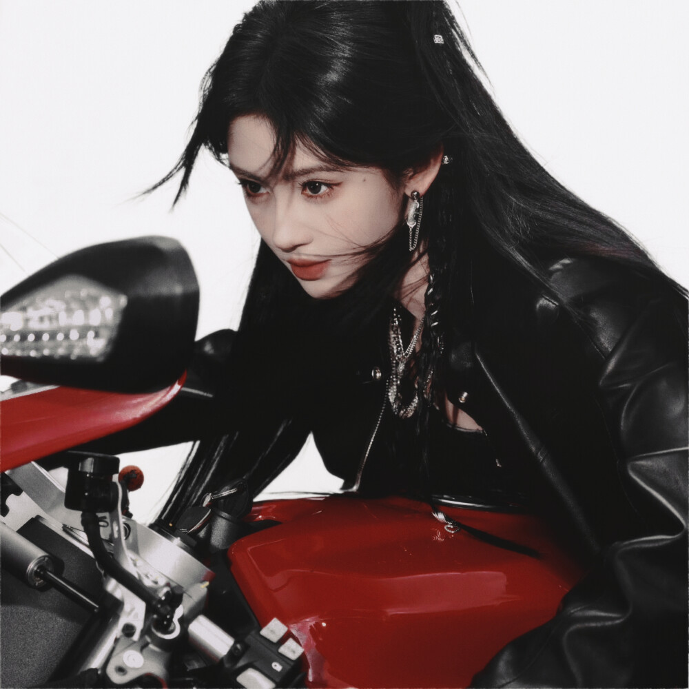 摩爾曼斯克；鐘情不凍港”Romantique