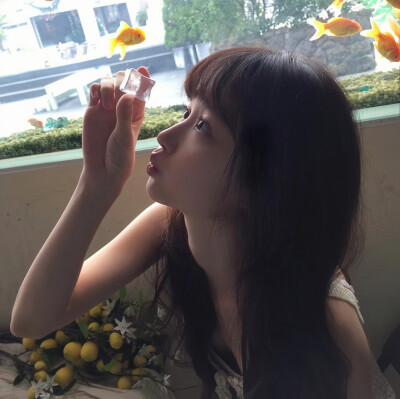 女头