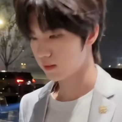 你看你又用意气做事