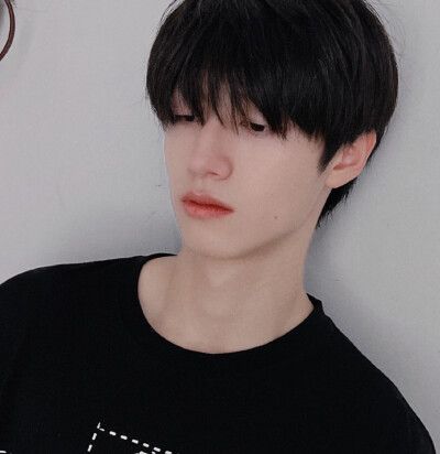 来了个早期猫儿王