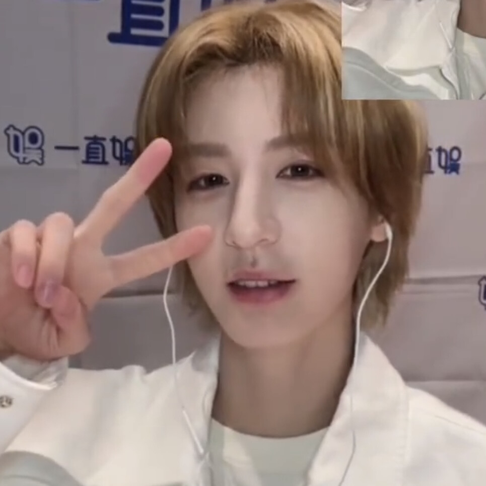 再这么萌把你兔牙掰喽！