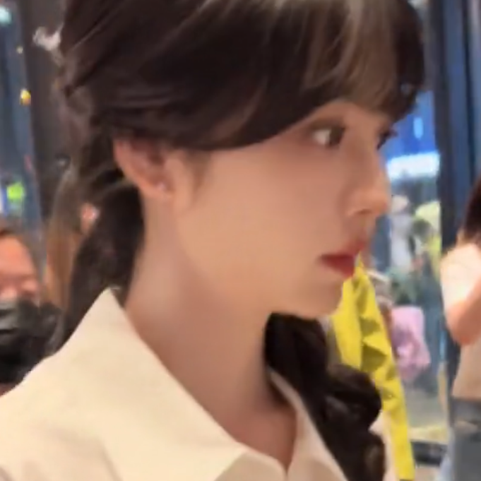 其实第一张比第二张上头好看