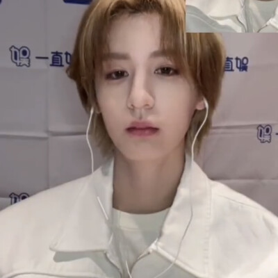 再这么萌把你兔牙掰喽！