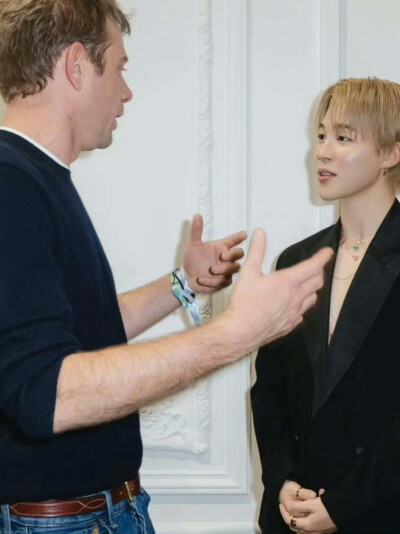 251003
朴智旻更新ins