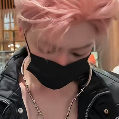 侯明昊