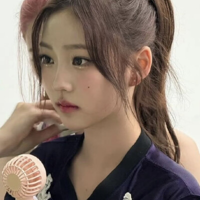 超厚血条少女打怪升级
