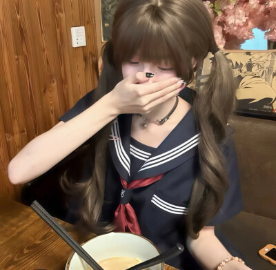 女头