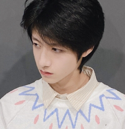 来了个早期猫儿王