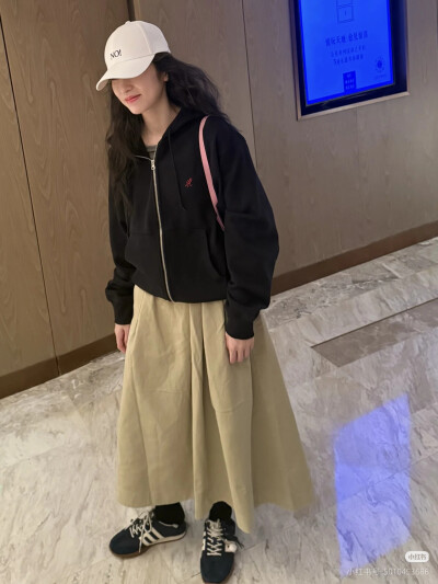 周雨彤