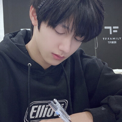 来了个早期猫儿王