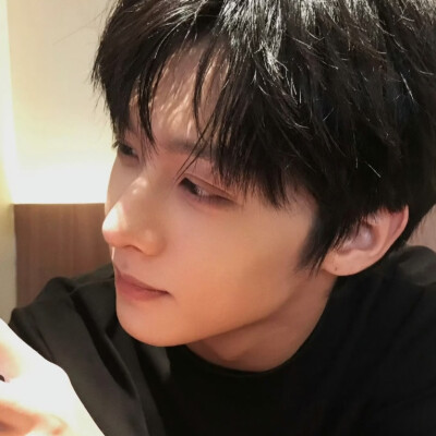 其实我也看出你有点不舍