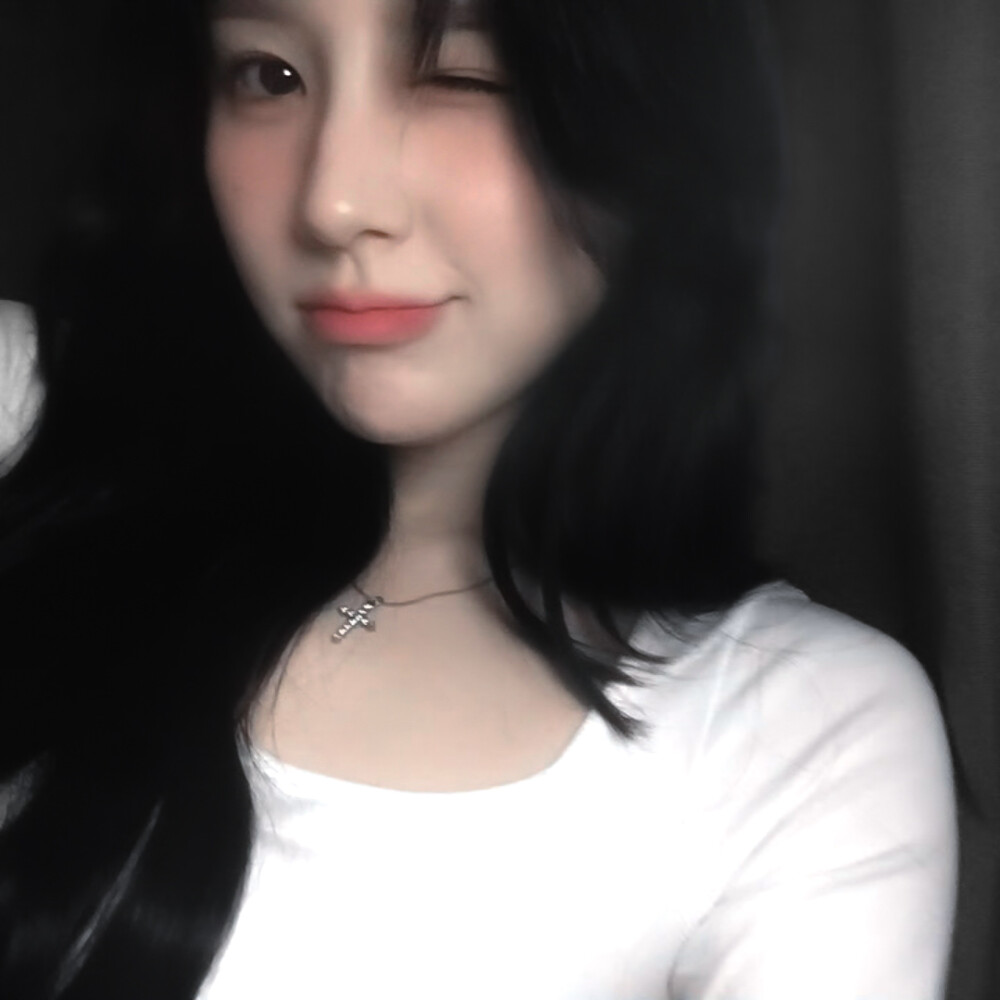 
枫庭殇雪)^Décider seul sur le mois独酌*