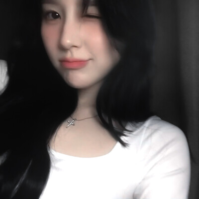 
枫庭殇雪)^Décider seul sur le mois独酌*