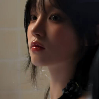 为她弹上一曲吉他