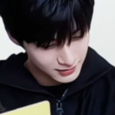 在你眼中顽劣的那一面也成为萌点