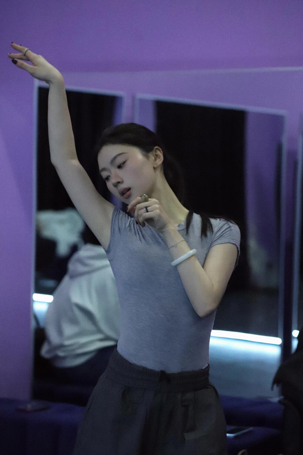 单依纯/抓到一只在跳舞的蛋