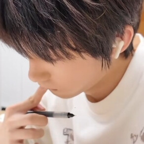从来没爱过所以爱错