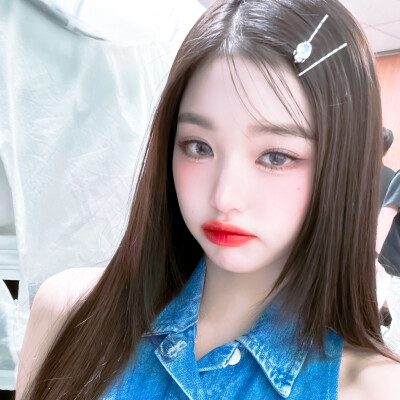 张元英