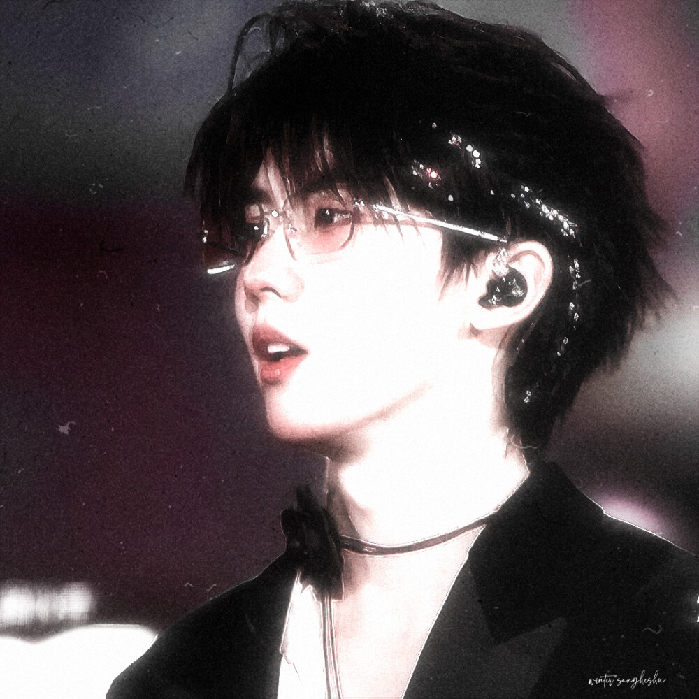 马嘉祺
*原cr纪祗吟