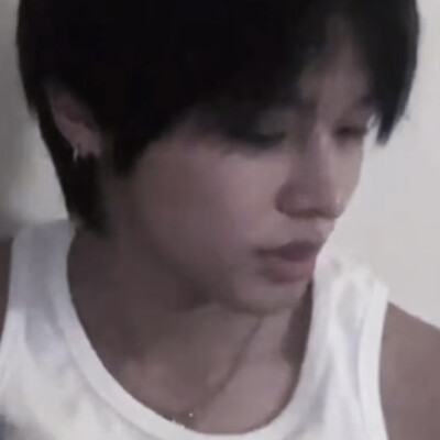 请给我一个准确的性别！