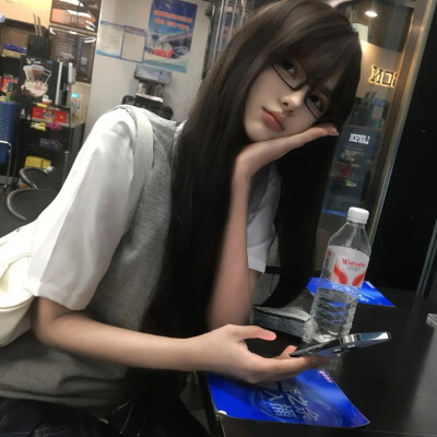 女头