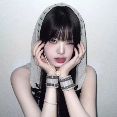 女头
