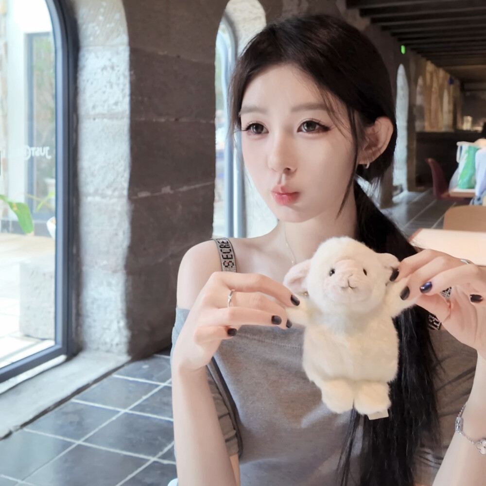 这感情不值得我犹豫