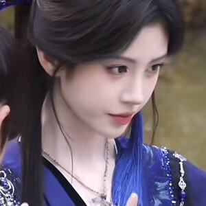 爱你是孤单心事