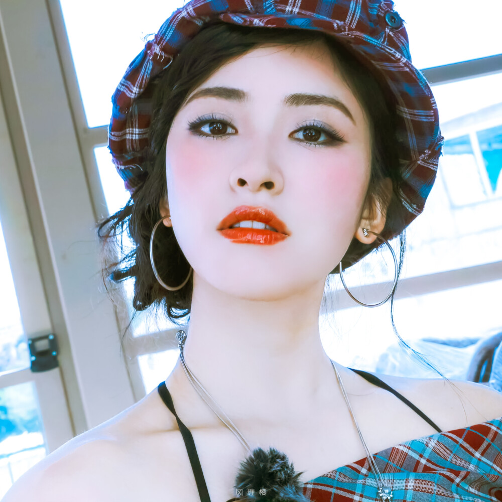 ʕ⸝⸝⸝˙Ⱉ˙ʔ ♡