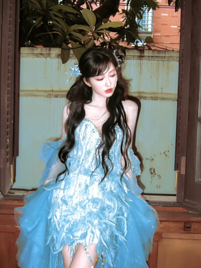 杨肸子
cr.@放空三秒钟