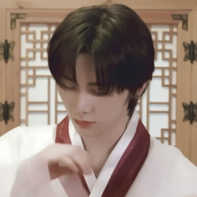韩东旼