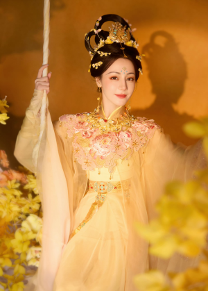 迪丽热巴 河南卫视中秋奇妙游《天女散花》 