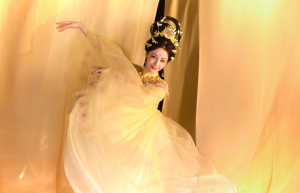 迪丽热巴 河南卫视中秋奇妙游《天女散花》 