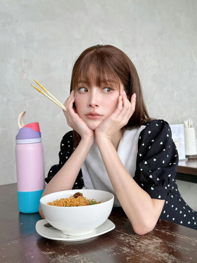 BY爱喝可乐的古娜小姐 泰国 小水