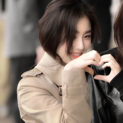 你说柏林湮灭绥冬的残骸于是新世纪埋下虚妄的海