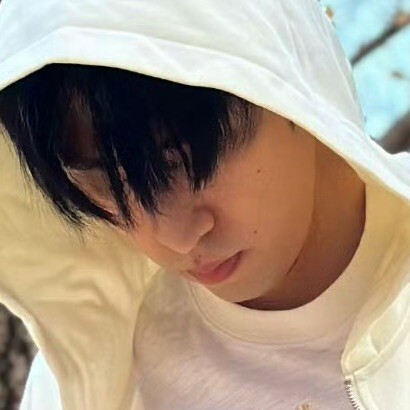 蒋易is a vampire～